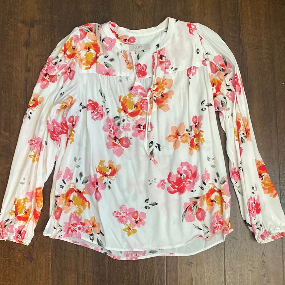 NWT loft floral top